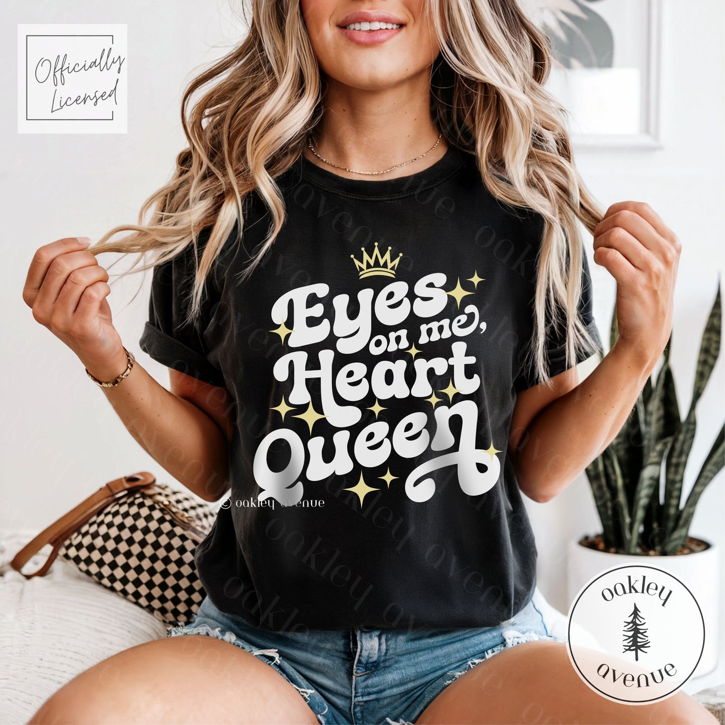 Eyes On Me Heart Queen T-shirt | Licensed Nisha J. Tuli Merch